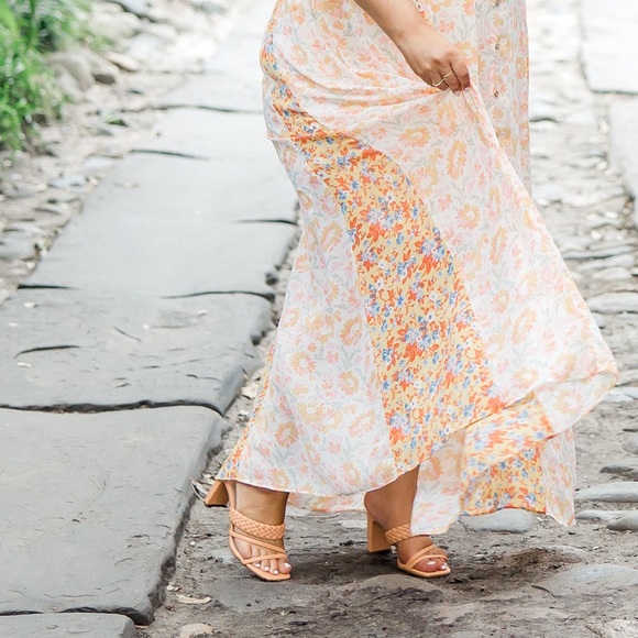 Fun strapped heel with braid detail - Picture 3 of 3